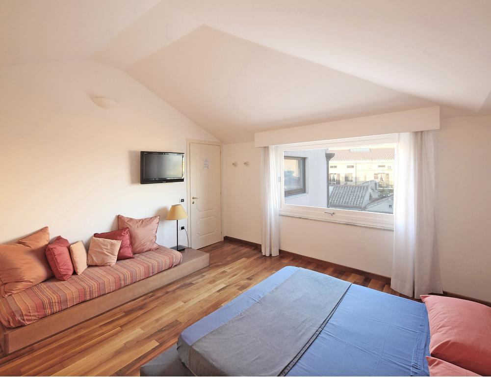 Relais Azuni Bed and Breakfast Cagliari Kamer foto